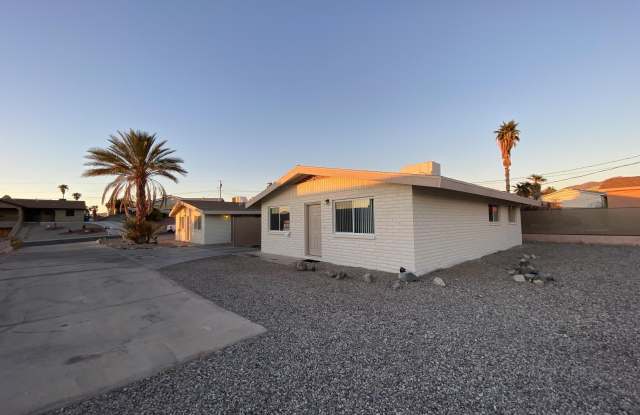 3030 Winterhaven Dr