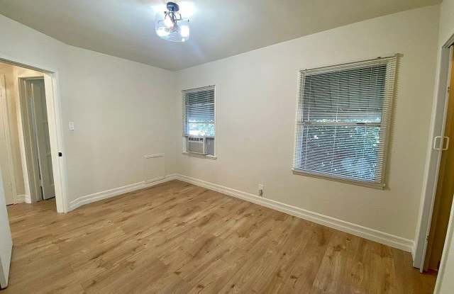 1420 E Wilson Ave - Unit C