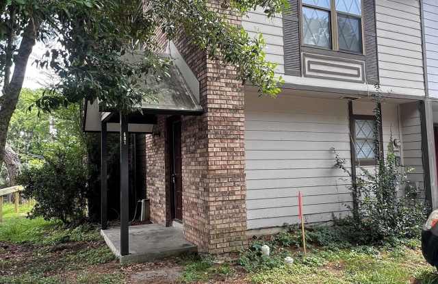 601 Acorn Grove Court
