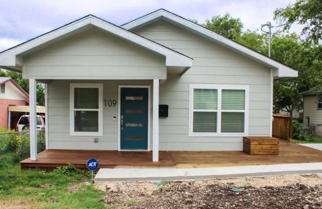 Photo of NEW CONSTRUCTION 3-BEDROOM IN DENVER HEIGHTS