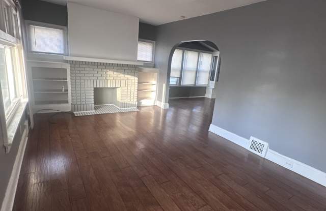 4915 East 109th Street - Downstairs