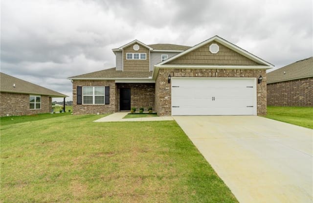 2402 Maplewood  AVE - 2402 Maplewood Drive, Conway, AR 72032