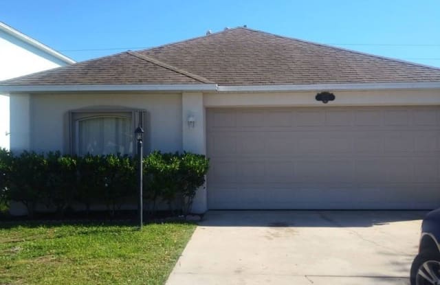 2173 Redwood Circle NE - 2173 Redwood Circle Northeast, Palm Bay, FL 32905