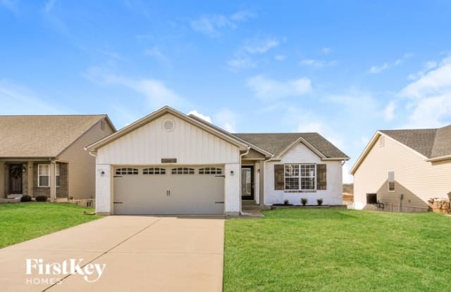 305 Huntleigh Parkway - 305 Huntleigh Parkway, Wentzville, MO 63385