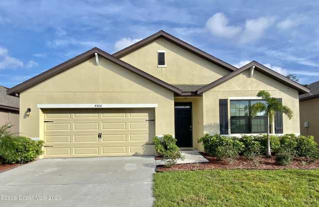 4464 Magenta Isles Drive