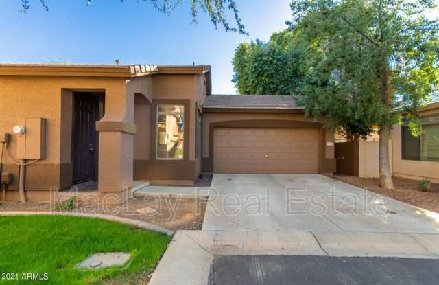 1191 S Emmett dr