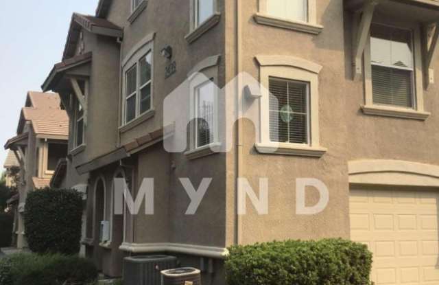2439 Torino St Apt 3