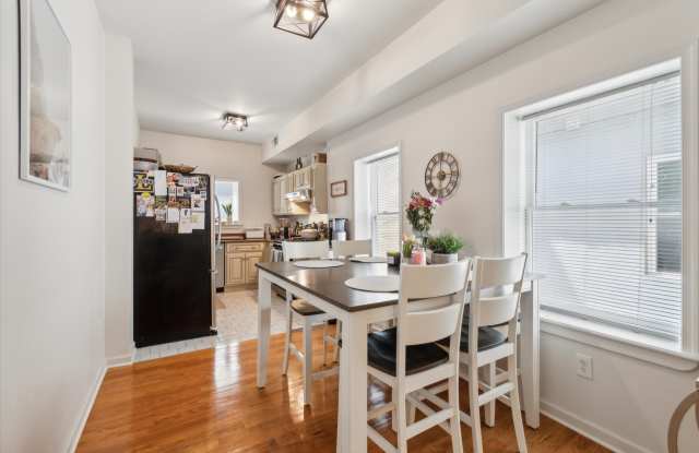 408 East Girard Avenue