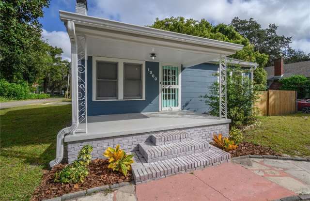 1300 E HENRY AVENUE - 1300 East Henry Avenue, Tampa, FL 33604