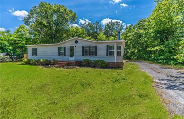 243 Stanton Hill Road - 243 Stanton Hill Road, Moore County, NC 28327