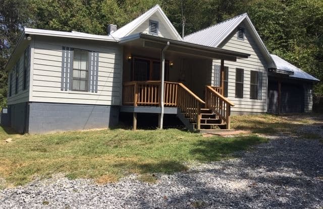 890 Indian Gap Rd - 890 Indian Gap Road, Sevier County, TN 37876