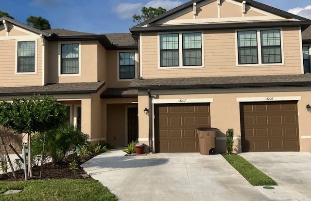 14207 Oviedo Place - 14207 Oviedo Place, Lee County, FL 33920