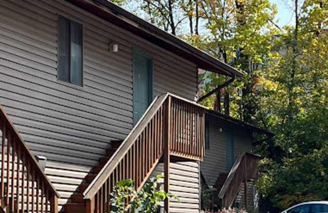 Photo of Moss Creek Apartments