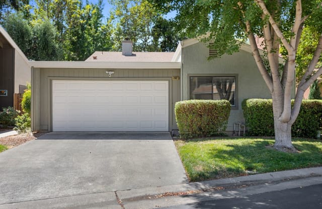 2692 Bradford Way - 2692 Bradford Way, West Sacramento, CA 95691