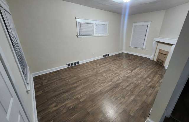 Charming 5-Bedroom Property in Prime Location (Section 8 vouchers Accepted)