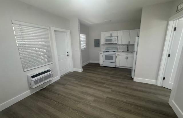 142 SW 21 Ave - Unit 5