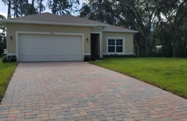 4835 Flamlau Ave - 4835 Flamlau Ave, North Port, FL 34287