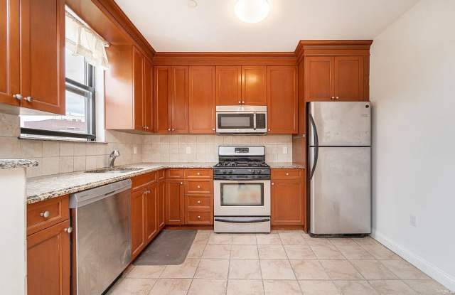 Photo of 1431 Astoria Blvd