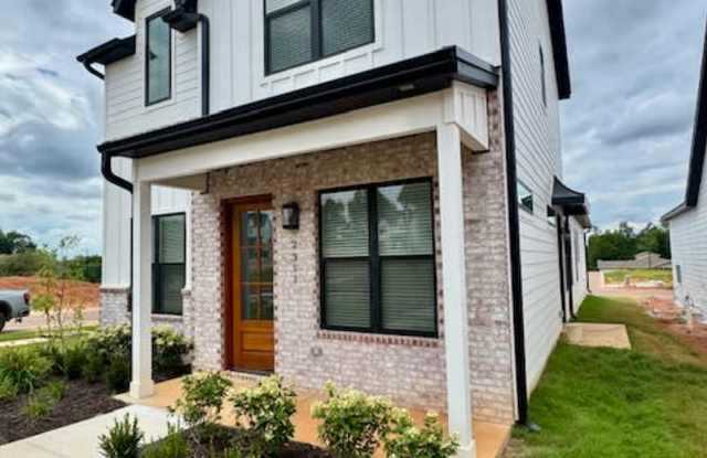 2311 South 31st Street