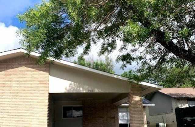 Photo of 9815 CONBES DR