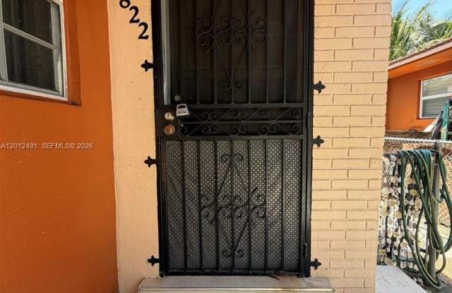 1820 NW 19th Ave