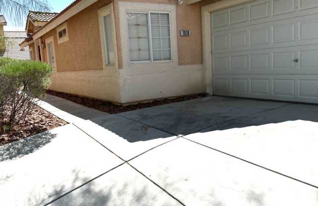 Photo of 3 Bedroom 2 Bath Single Story Home