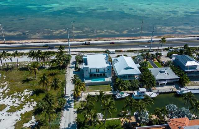 74870 Overseas Highway