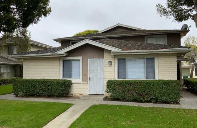 Photo of Quaint condo near Marina