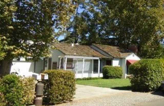 655 E. Fountain Way