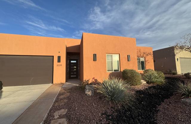 Photo of 3229 S Hideaway Pl