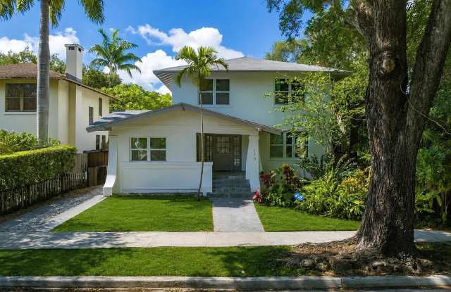 120 Northeast 44th Street
