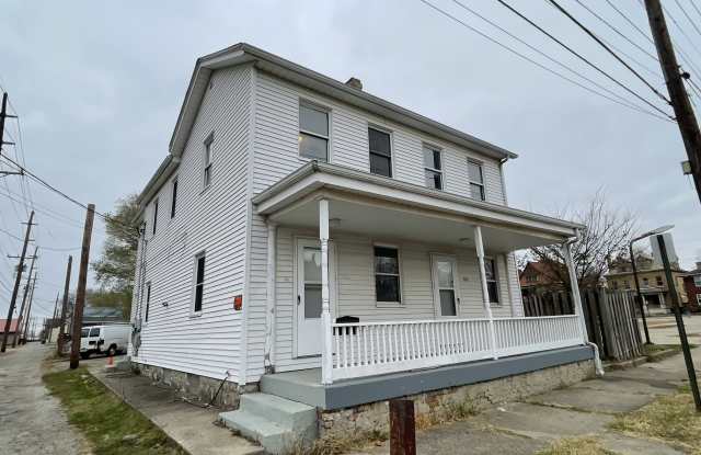 911 2nd Avenue - 1