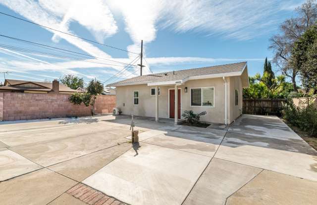 9548 W Live Oak Ave Temple City, CA 91780