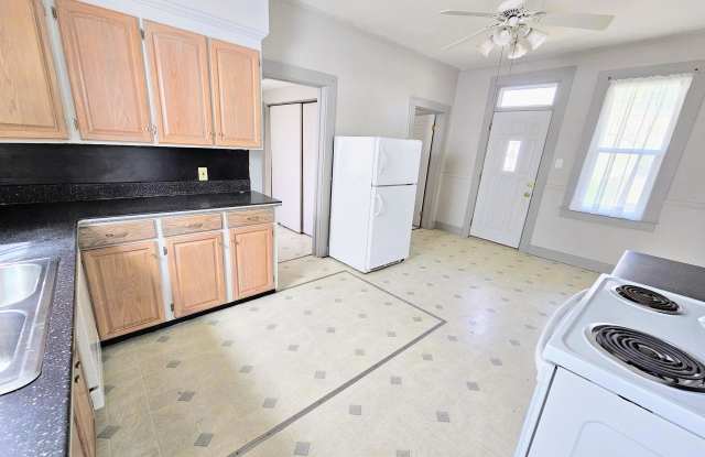 1005 Rivermet Avenue