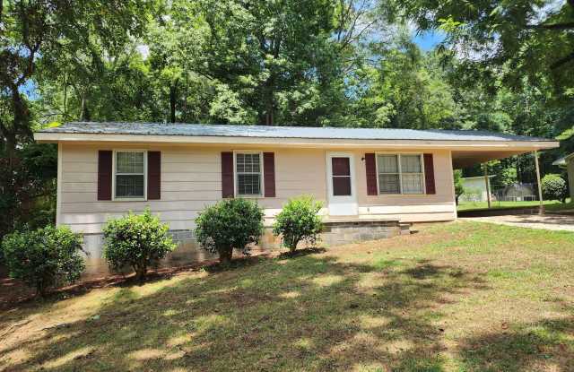 583 Danielsville St