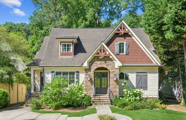1093 Country Lane Northeast