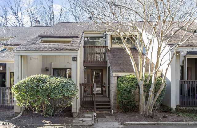 Photo of 4100 Five Oaks Drive unit: 37