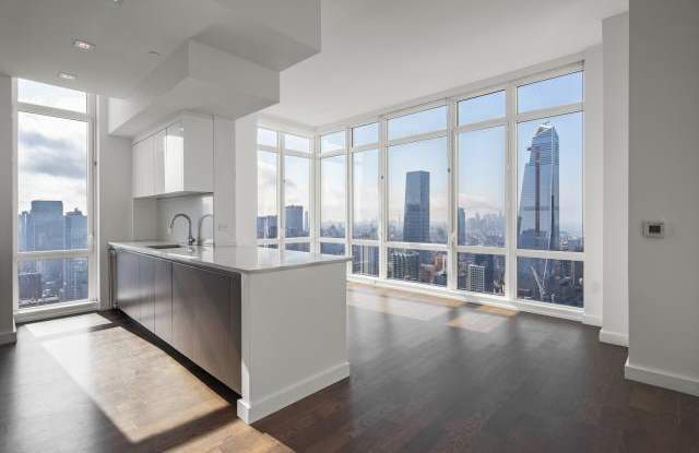 Photo of 605 West 42nd St.