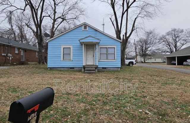 1430 Shelby Dr