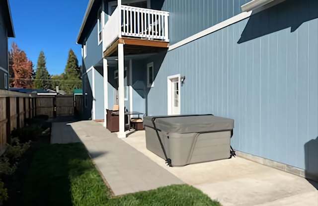 Photo of 1019 Southwest J Street