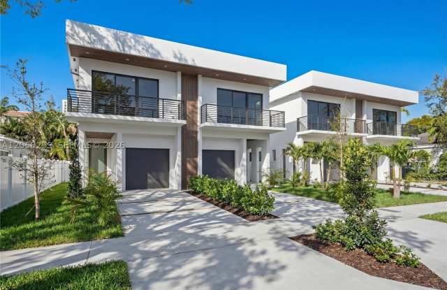 17 SE 12th Avenue