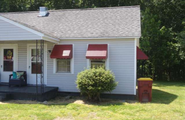 2852-B County Dr.