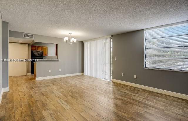 1798 NW 55th Ave