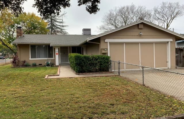 2024 APPLEGATE DRIVE - 2024 Applegate Drive, Modesto, CA 95350