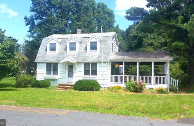 Photo of 6049 PARKERS CREEK DR