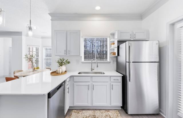 Photo of Halston South Point