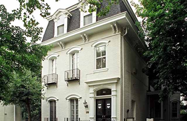 513 Shady Ave