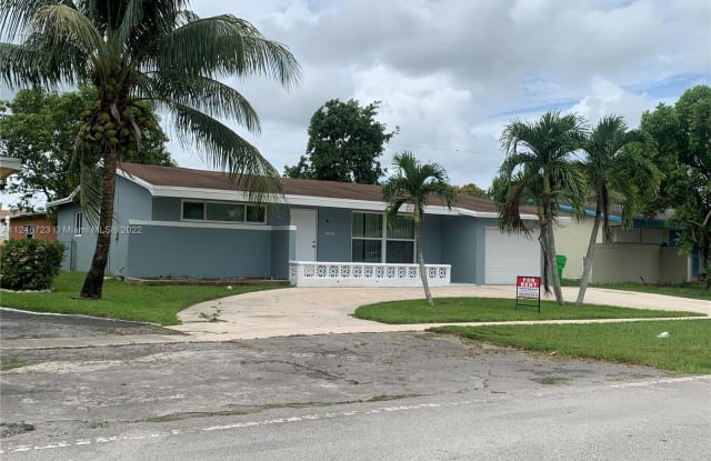 8400 NW 25th Ct - 8400 Northwest 25th Street, Sunrise, FL 33322