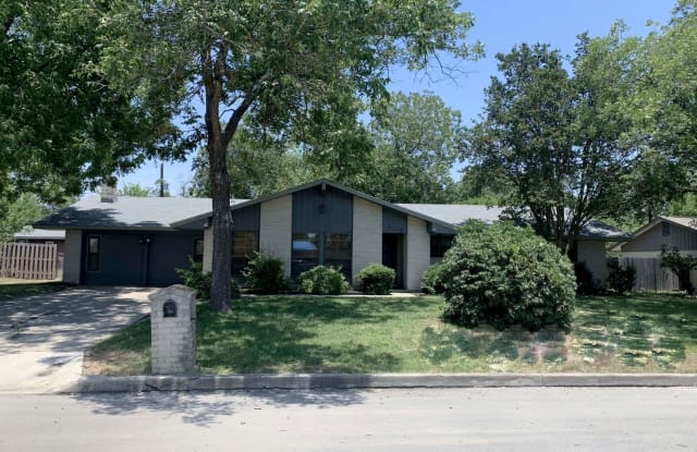 453 Winfield Blvd. - 453 Winfield Boulevard, Windcrest, TX 78239