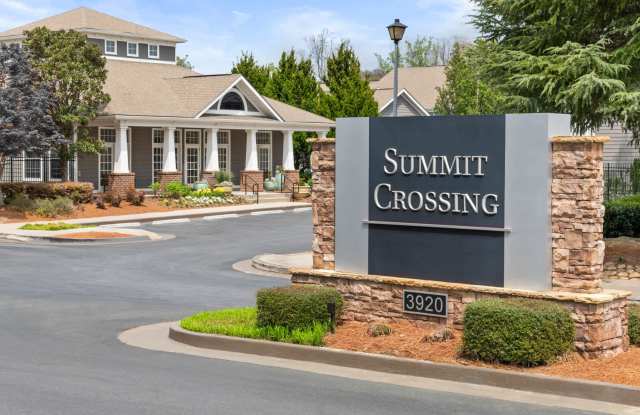 Photo of Summit Crossing